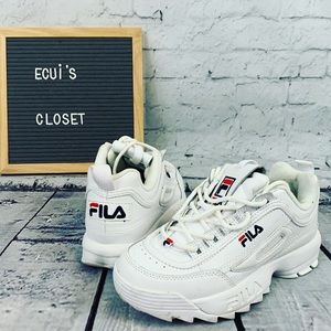 Fila Shoes Mens Axilus 2 Energized WhitesilverPoshmark Mens Axilus 2 Energized Whitesilver Poshmark